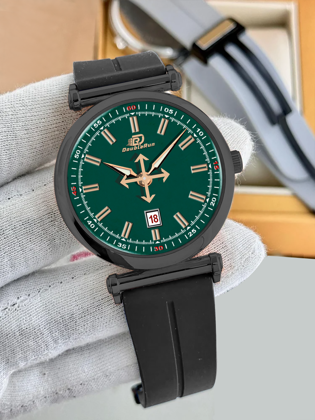 Emerald Chronos Analog Watch