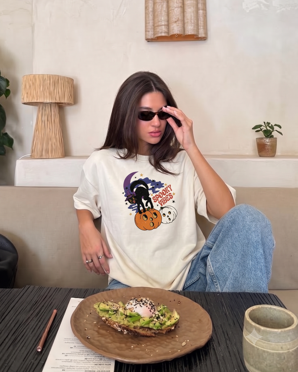 Spooky Cat Oversized T-Shirt